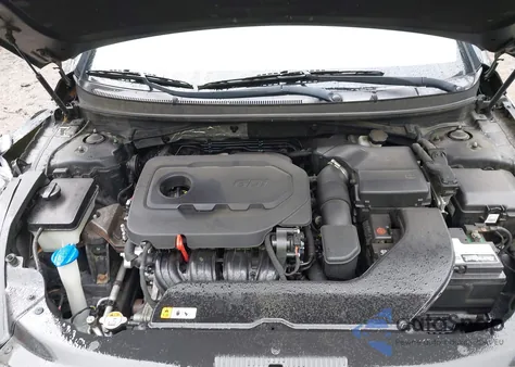 2015 Hyundai Sonata Sport z USA, uszkodzony, nr VIN 5NPE34AF6FH032857